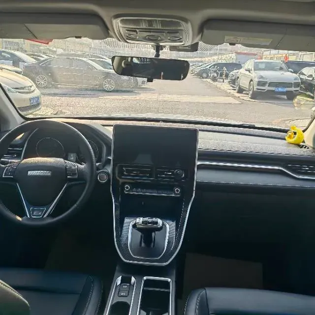 2023 Haval M6 1.5T 150HP L4 7DCT,autocango,china used car exporter,china ev exporter,chinese used car exporter,chinese used ev exporter