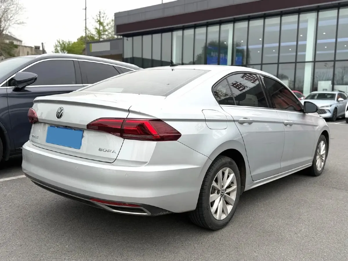 2021 Volkswagen Bora 1.5L 113HP L4 6AT,autocango,china used car exporter,china ev exporter,chinese used car exporter,chinese used ev exporter