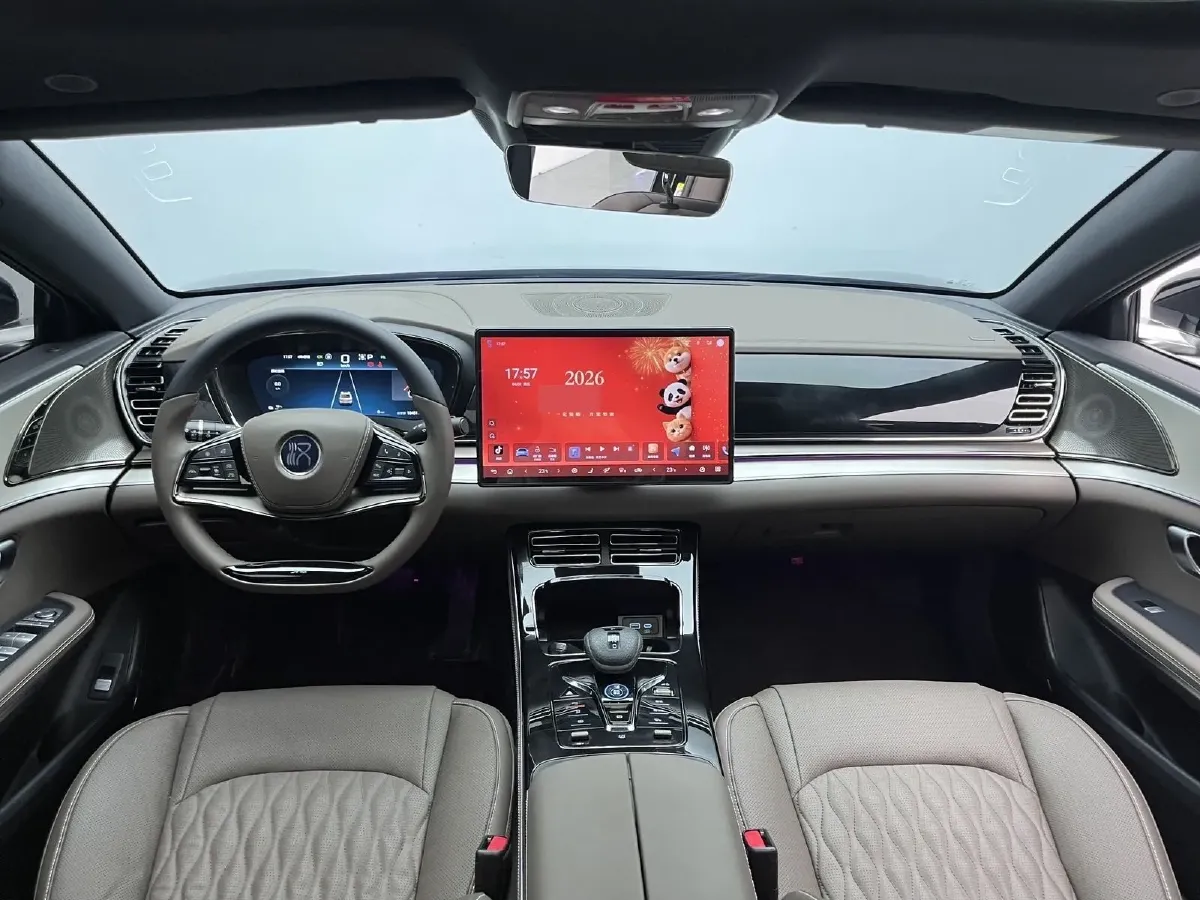 2025 BYD Han 1.5T 156HP L4 E-CVT PHEV,autocango,china used car exporter,china ev exporter,chinese used car exporter,chinese used ev exporter