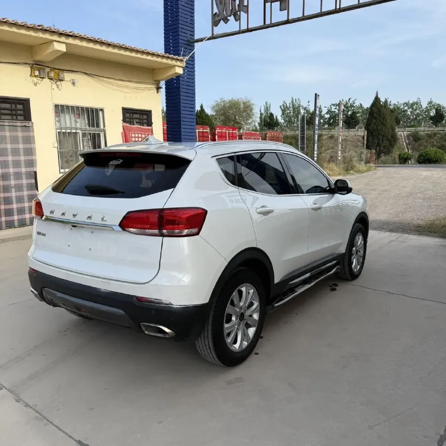 2018 Haval H4 1.5T 169HP L4 7DCT,autocango,china used car exporter,china ev exporter,chinese used car exporter,chinese used ev exporter