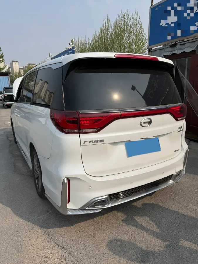 2021 GAC Trumpchi M8 2.0T 252HP L4 8AT,autocango,china used car exporter,china ev exporter,chinese used car exporter,chinese used ev exporter