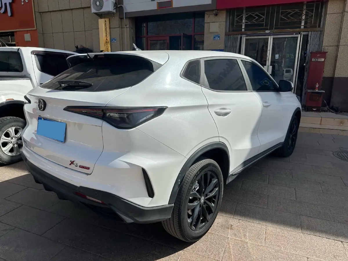 2026 ChangAn X5 PLUS 1.5T 192HP L4 7DCT,autocango,china used car exporter,china ev exporter,chinese used car exporter,chinese used ev exporter