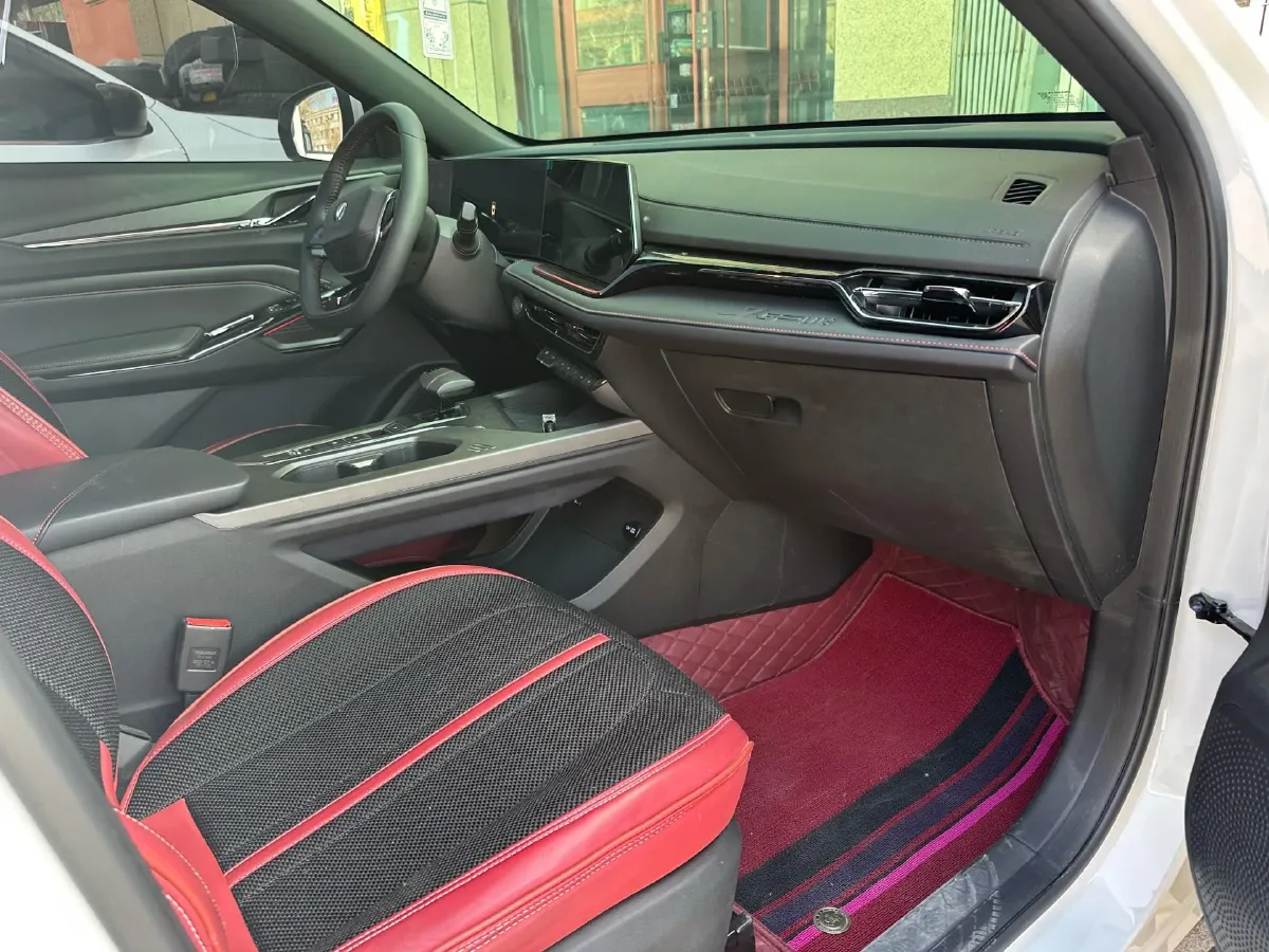 2026 ChangAn X5 PLUS 1.5T 192HP L4 7DCT,autocango,china used car exporter,china ev exporter,chinese used car exporter,chinese used ev exporter