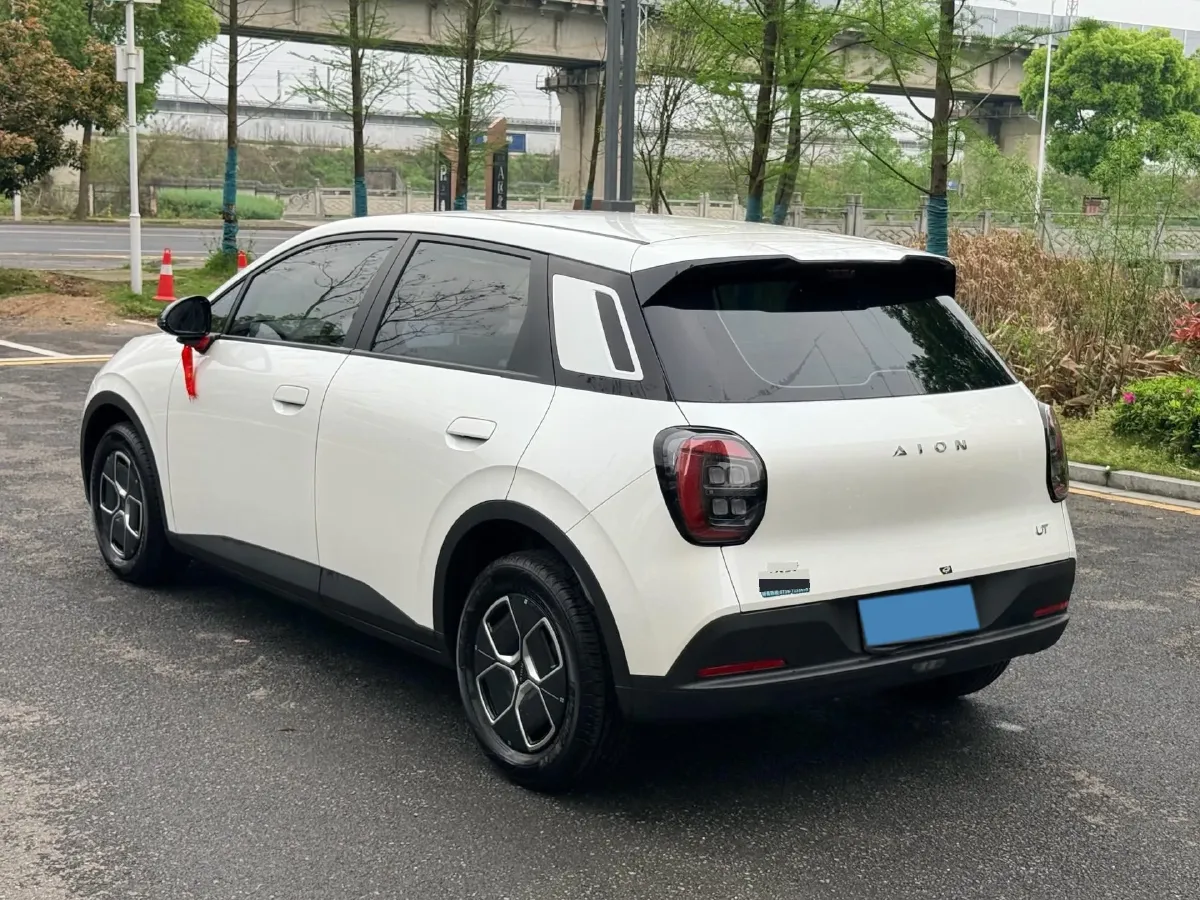2025 Aion AION UT BEV 34.868KWH,autocango,china used car exporter,china ev exporter,chinese used car exporter,chinese used ev exporter