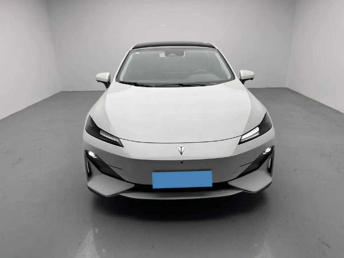 2022 Mazda 3 Axela 2.0L 158HP L4 6AT,autocango,china used car exporter,china ev exporter,chinese used car exporter,chinese used ev exporter