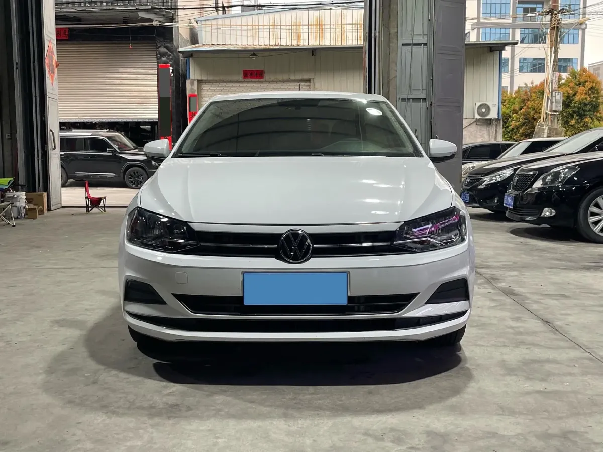 2023 Volkswagen Polo 1.5L 110HP L4 6AT,autocango,china used car exporter,china ev exporter,chinese used car exporter,chinese used ev exporter