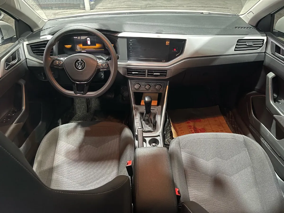 2023 Volkswagen Polo 1.5L 110HP L4 6AT,autocango,china used car exporter,china ev exporter,chinese used car exporter,chinese used ev exporter