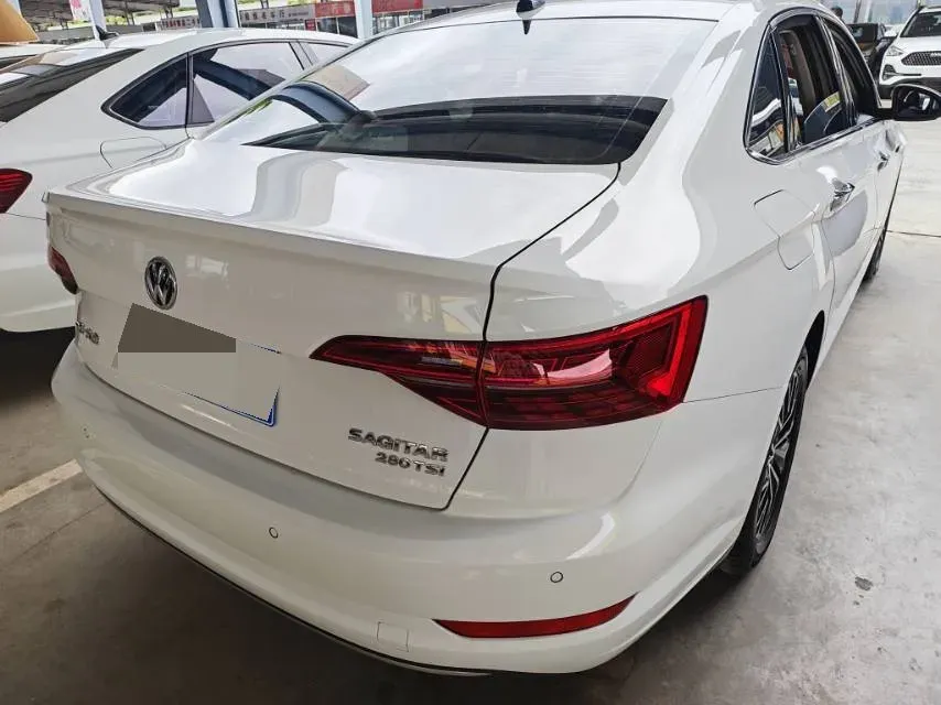 2021 Volkswagen Sagitar 1.4T 150HP L4 7DCT,autocango,china used car exporter,china ev exporter,chinese used car exporter,chinese used ev exporter