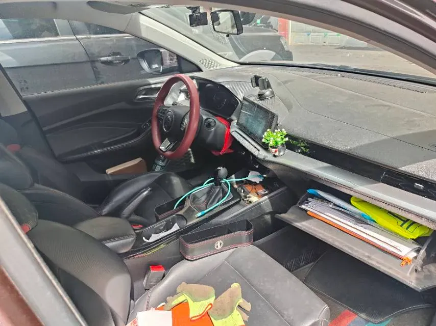 2021 MG 5 1.5L 120HP L4 5MT,autocango,china used car exporter,china ev exporter,chinese used car exporter,chinese used ev exporter