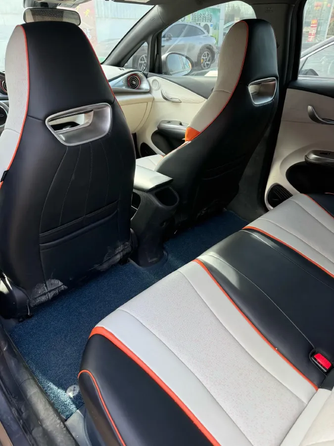 2021 Ford Escort 1.5L 122HP L3 6AT,autocango,china used car exporter,china ev exporter,chinese used car exporter,chinese used ev exporter