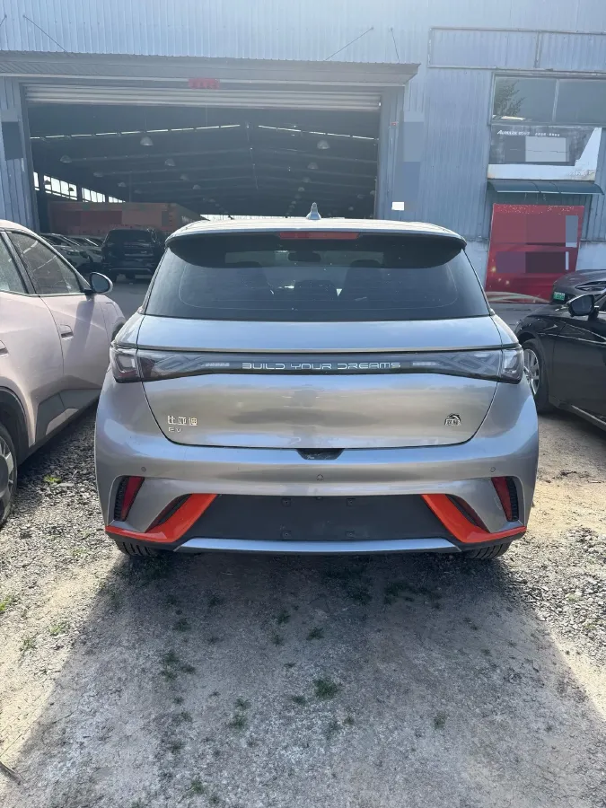 2021 Ford Escort 1.5L 122HP L3 6AT,autocango,china used car exporter,china ev exporter,chinese used car exporter,chinese used ev exporter