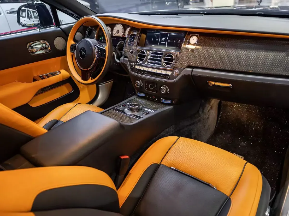 2018 Rolls-Royce Wraith 6.6T 632HP V12 8AT,autocango,china used car exporter,china ev exporter,chinese used car exporter,chinese used ev exporter