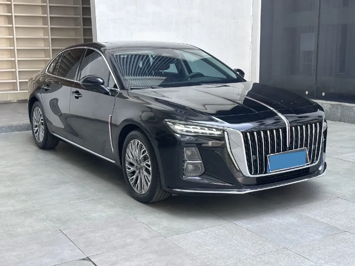 2023 HongQi H5 2.0T 224HP L4 8AT,autocango,china used car exporter,china ev exporter,chinese used car exporter,chinese used ev exporter