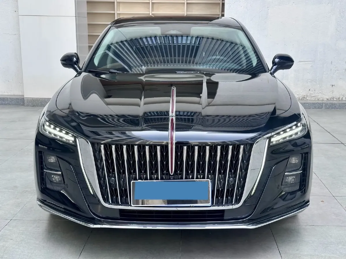 2023 HongQi H5 2.0T 224HP L4 8AT,autocango,china used car exporter,china ev exporter,chinese used car exporter,chinese used ev exporter