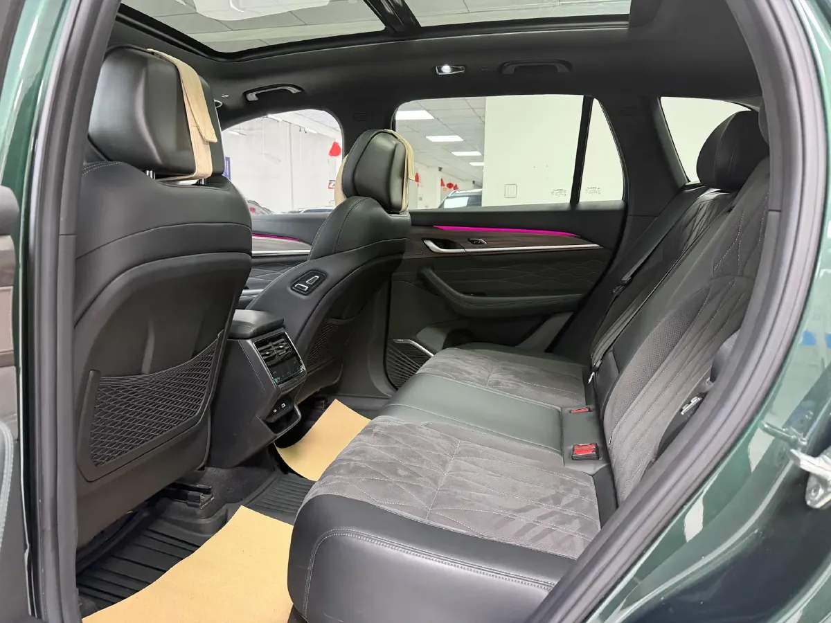 2025 Geely Monjaro 2.0T 238HP L4 8AT,autocango,china used car exporter,china ev exporter,chinese used car exporter,chinese used ev exporter