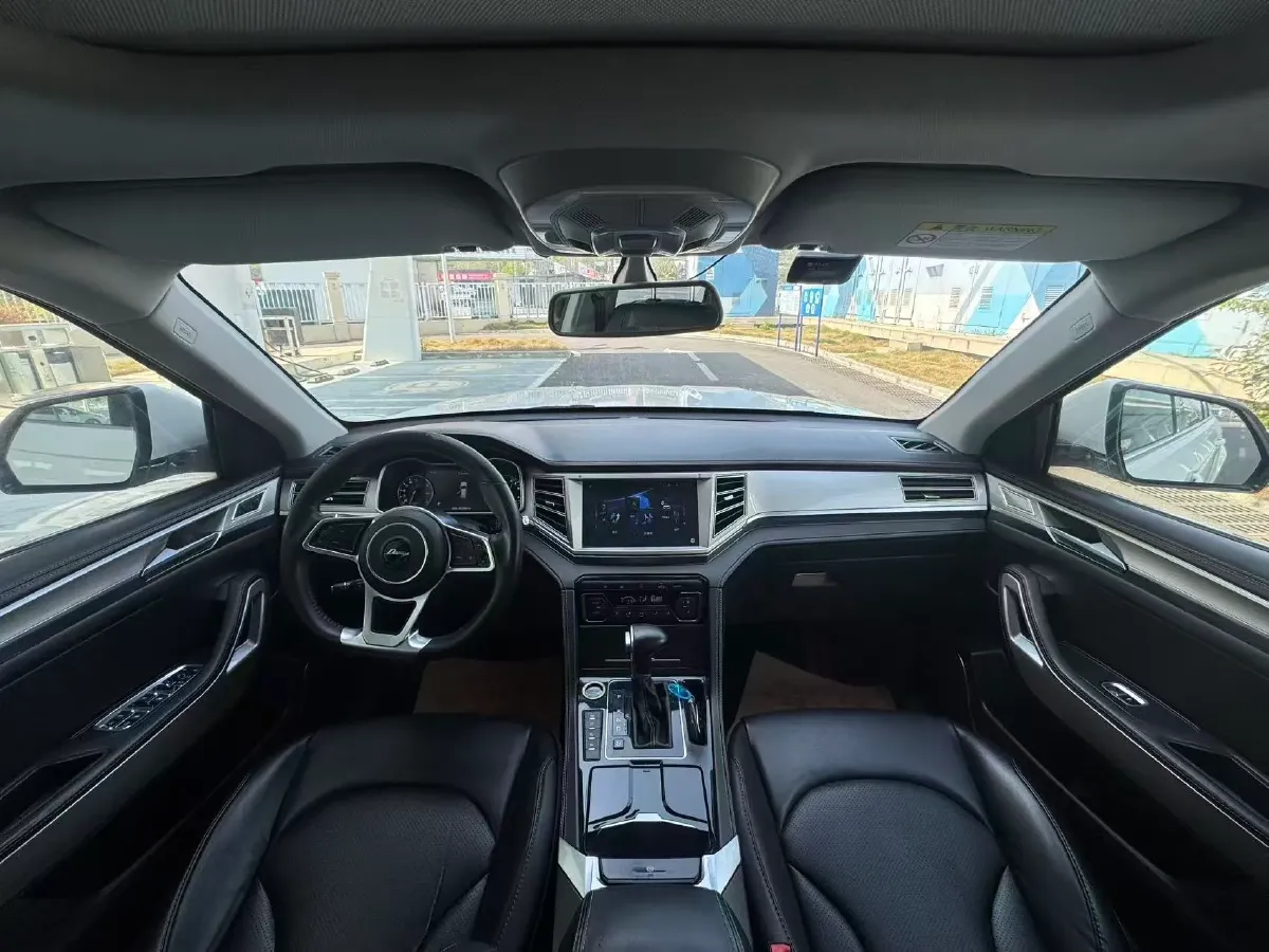 2017 Zotye Damy X7 1.8T 177HP L4 6DCT,autocango,china used car exporter,china ev exporter,chinese used car exporter,chinese used ev exporter