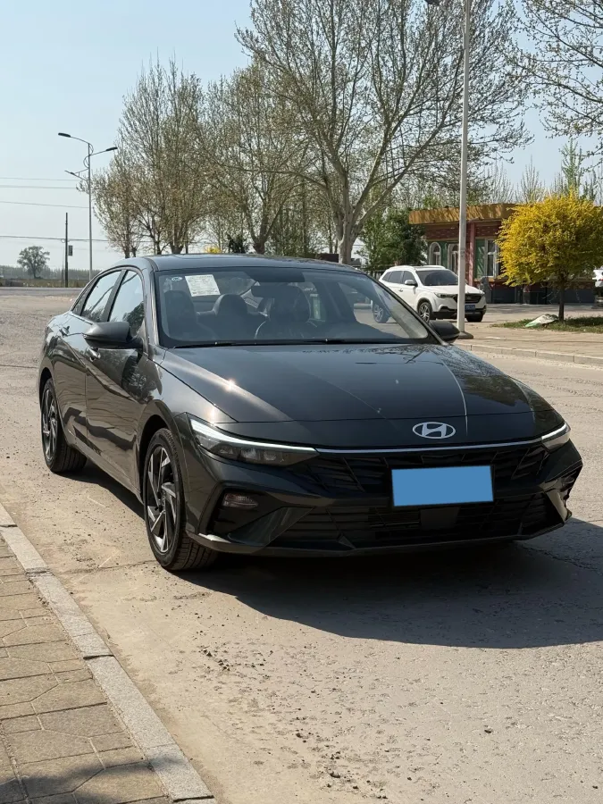 2023 Hyundai Elantra 1.5L 115HP L4 CVT,autocango,china used car exporter,china ev exporter,chinese used car exporter,chinese used ev exporter