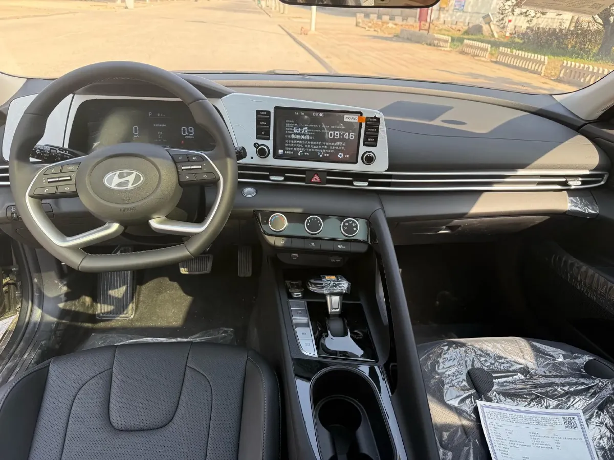 2023 Hyundai Elantra 1.5L 115HP L4 CVT,autocango,china used car exporter,china ev exporter,chinese used car exporter,chinese used ev exporter