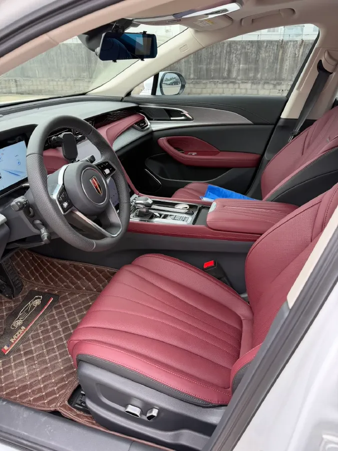 2023 HongQi H5 2.0T 224HP L4 8AT,autocango,china used car exporter,china ev exporter,chinese used car exporter,chinese used ev exporter