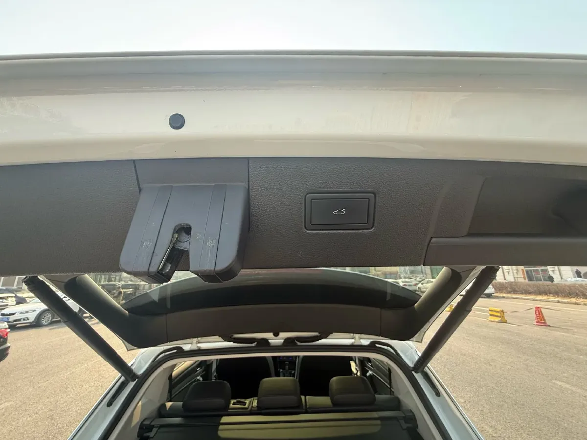 2023 Volkswagen Tayron 1.4T 150HP L4 7DCT,autocango,china used car exporter,china ev exporter,chinese used car exporter,chinese used ev exporter