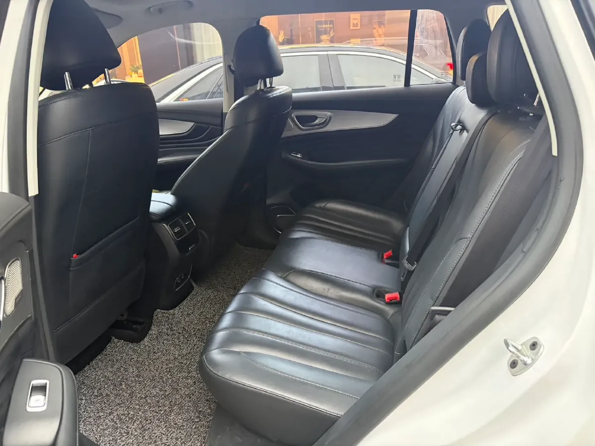 2019 Roewe RX5 MAX 1.5T 173HP L4 6AT,autocango,china used car exporter,china ev exporter,chinese used car exporter,chinese used ev exporter