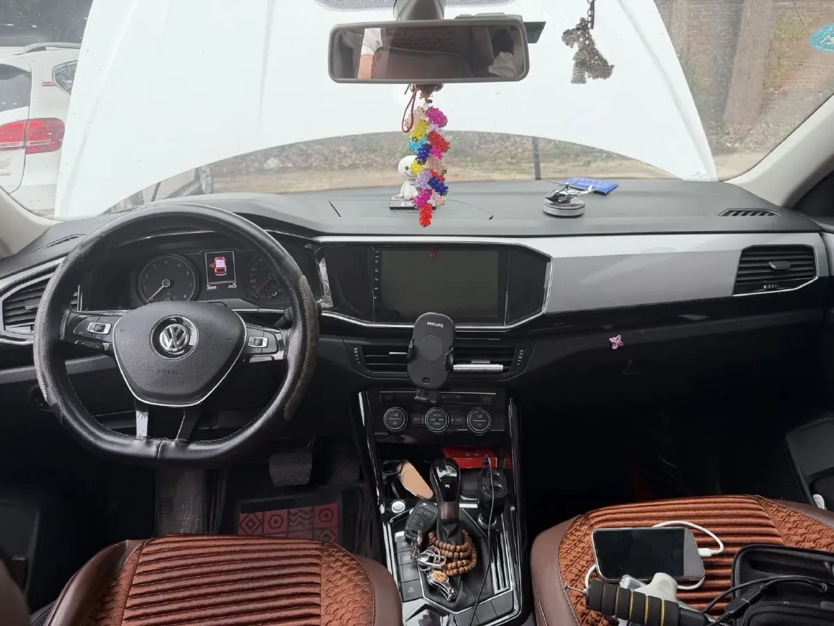 2019 Jeep Cherokee 2.0T 234HP L4 9AT,autocango,china used car exporter,china ev exporter,chinese used car exporter,chinese used ev exporter