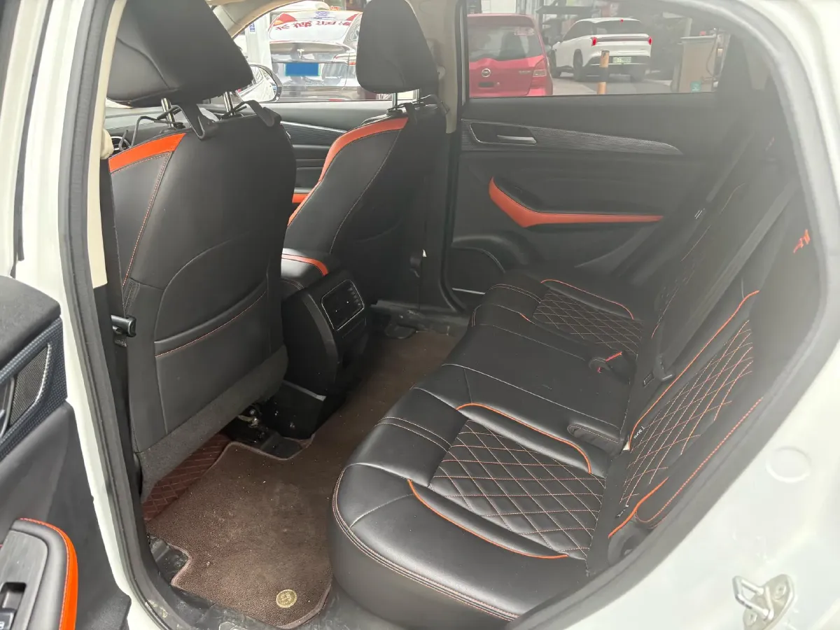 2021 Haval F7x 2.0T 224HP L4 7DCT,autocango,china used car exporter,china ev exporter,chinese used car exporter,chinese used ev exporter