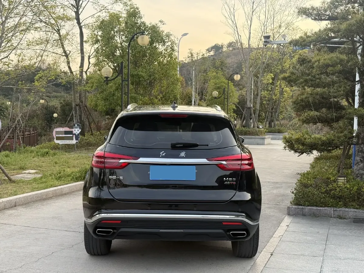 2022 HongQi HS5 2.0T 224HP L4 6AT,autocango,china used car exporter,china ev exporter,chinese used car exporter,chinese used ev exporter