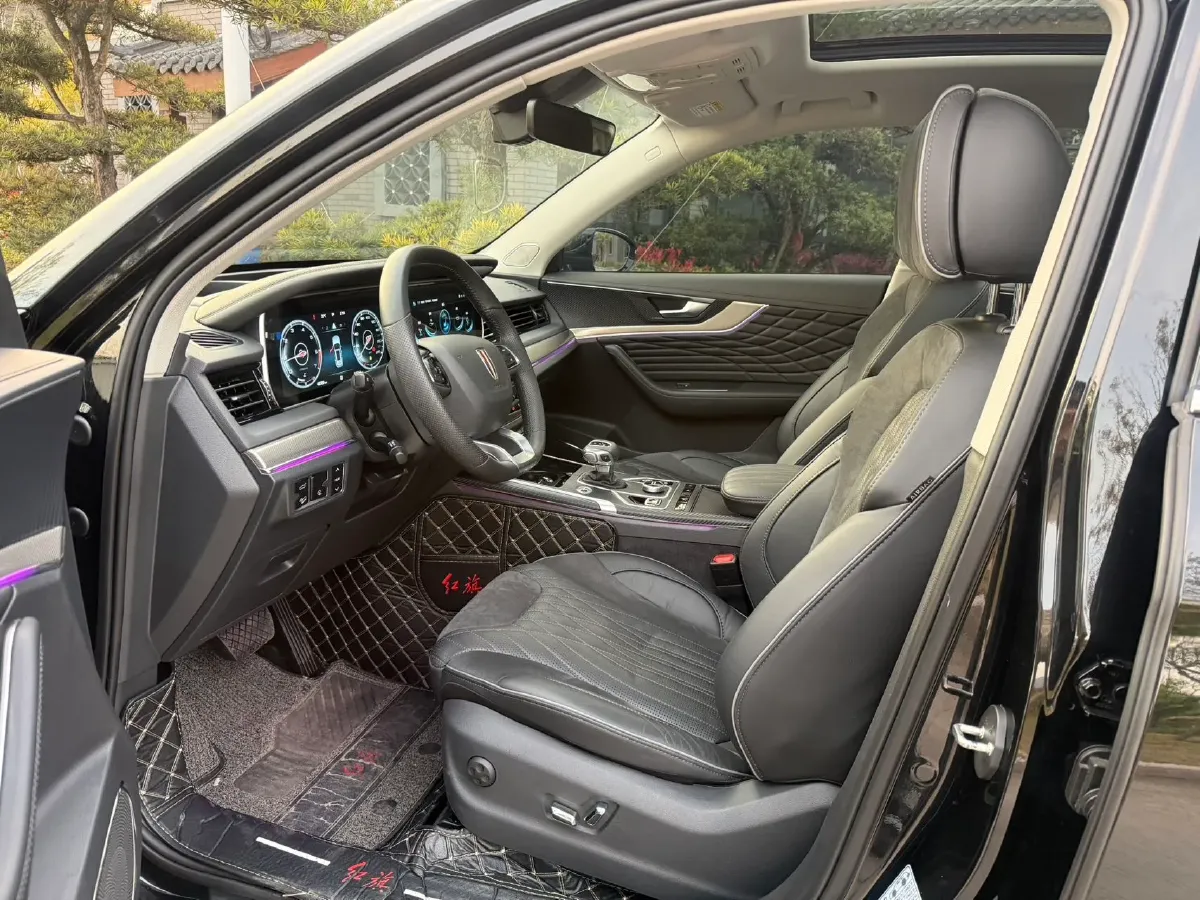 2022 HongQi HS5 2.0T 224HP L4 6AT,autocango,china used car exporter,china ev exporter,chinese used car exporter,chinese used ev exporter