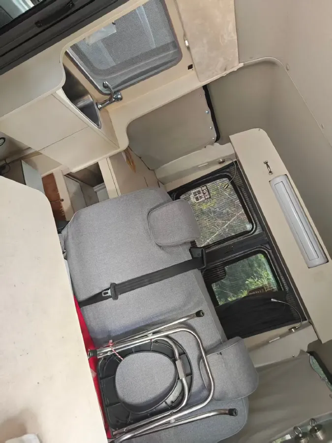 2021 MAXUS XinTu V80 2.0T 127HP L4 6MT,autocango,china used car exporter,china ev exporter,chinese used car exporter,chinese used ev exporter