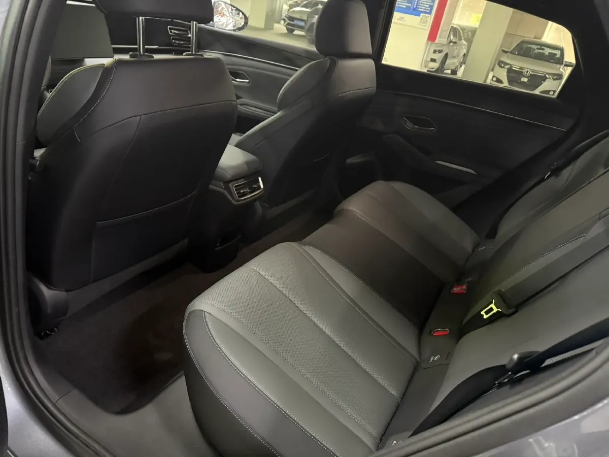 2025 BYD QinL 1.5L 101HP L4 E-CVT PHEV 15.87KWH,autocango,china used car exporter,china ev exporter,chinese used car exporter,chinese used ev exporter