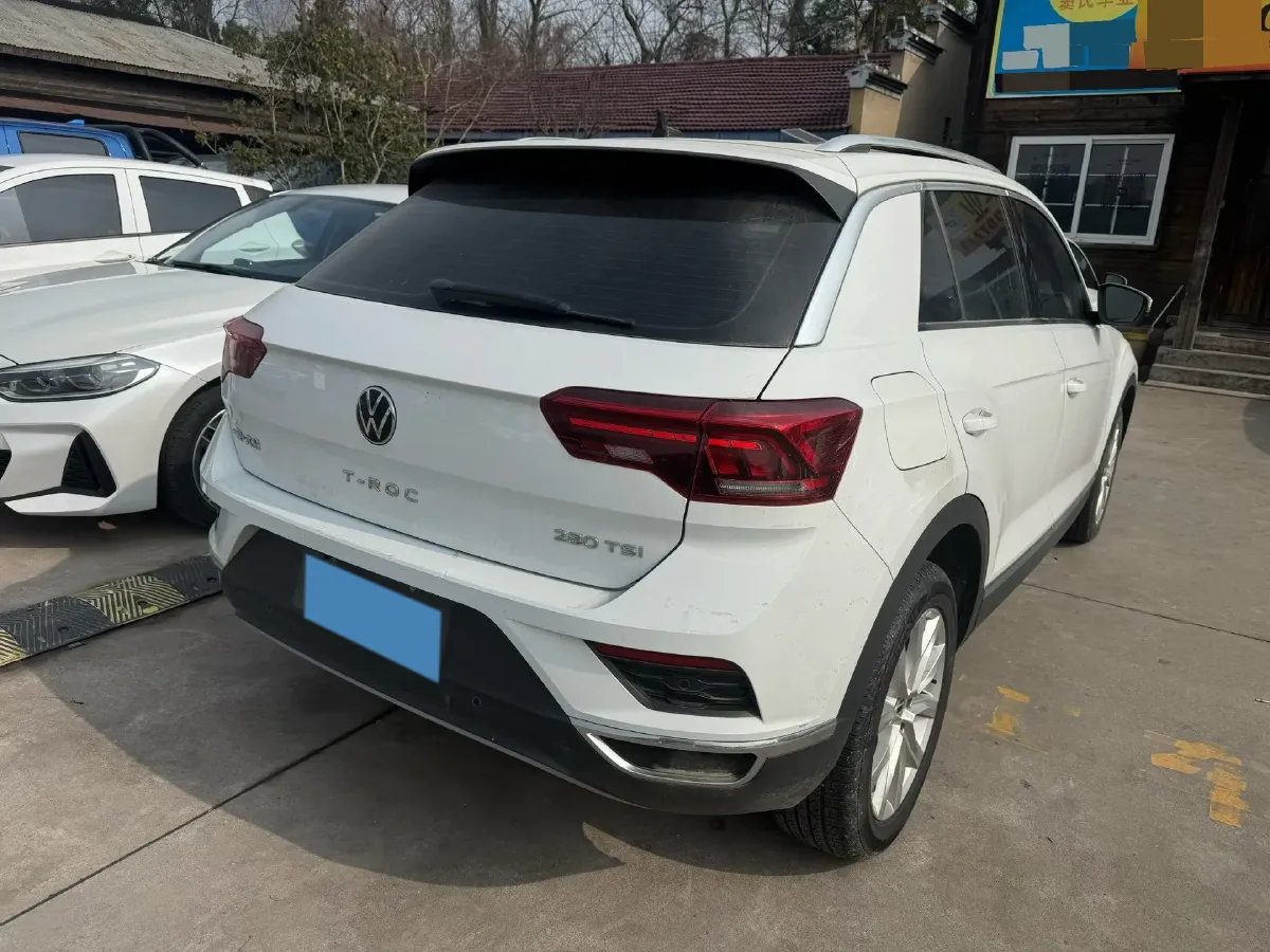 2022 Volkswagen T-Roc 1.4T 150HP L4 7DCT,autocango,china used car exporter,china ev exporter,chinese used car exporter,chinese used ev exporter
