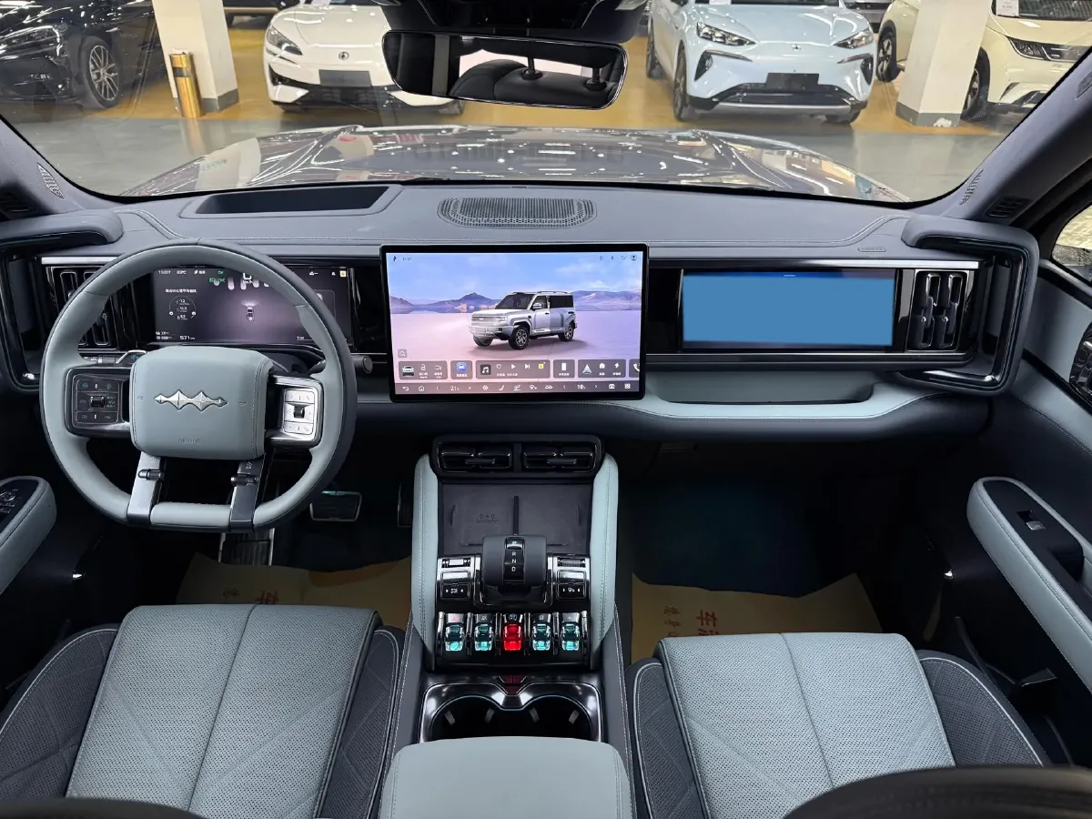 2025 FangChengBao Bao 5 1.5T 194HP L4 E-CVT PHEV 31.8KWH,autocango,china used car exporter,china ev exporter,chinese used car exporter,chinese used ev exporter