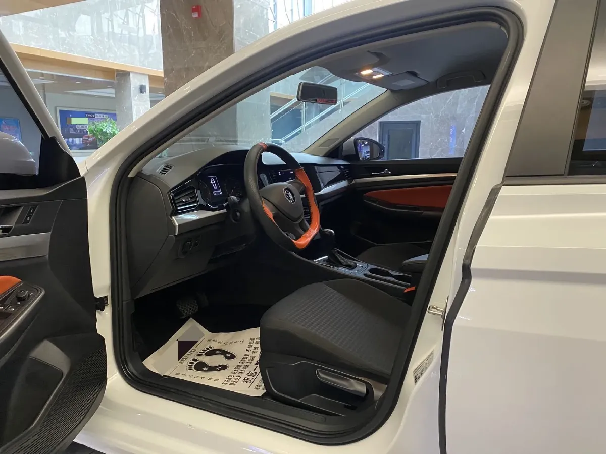 2021 Volkswagen Bora 1.5L 113HP L4 6AT,autocango,china used car exporter,china ev exporter,chinese used car exporter,chinese used ev exporter