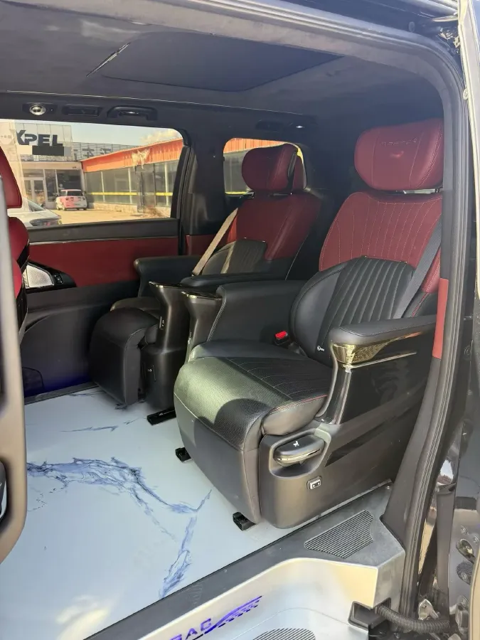 2023 GAC Trumpchi M8 2.0T 252HP L4 8AT,autocango,china used car exporter,china ev exporter,chinese used car exporter,chinese used ev exporter