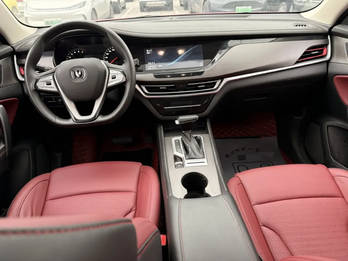 2019 ChangAn CS35 Plus 1.4T 158HP L4 7DCT,autocango,china used car exporter,china ev exporter,chinese used car exporter,chinese used ev exporter