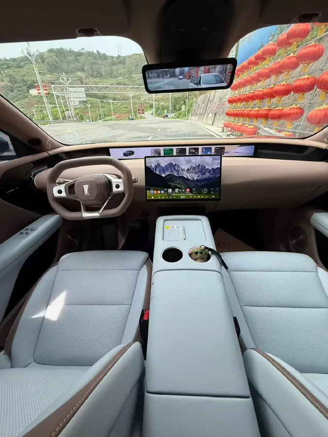 2026 Avatr 07 BEV,autocango,china used car exporter,china ev exporter,chinese used car exporter,chinese used ev exporter