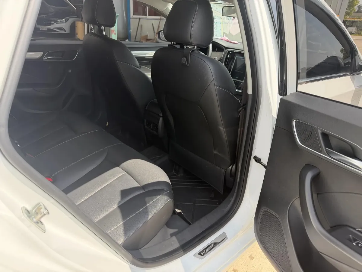 2017 Roewe i6 1.0T 125HP L3 2AT PHEV,autocango,china used car exporter,china ev exporter,chinese used car exporter,chinese used ev exporter