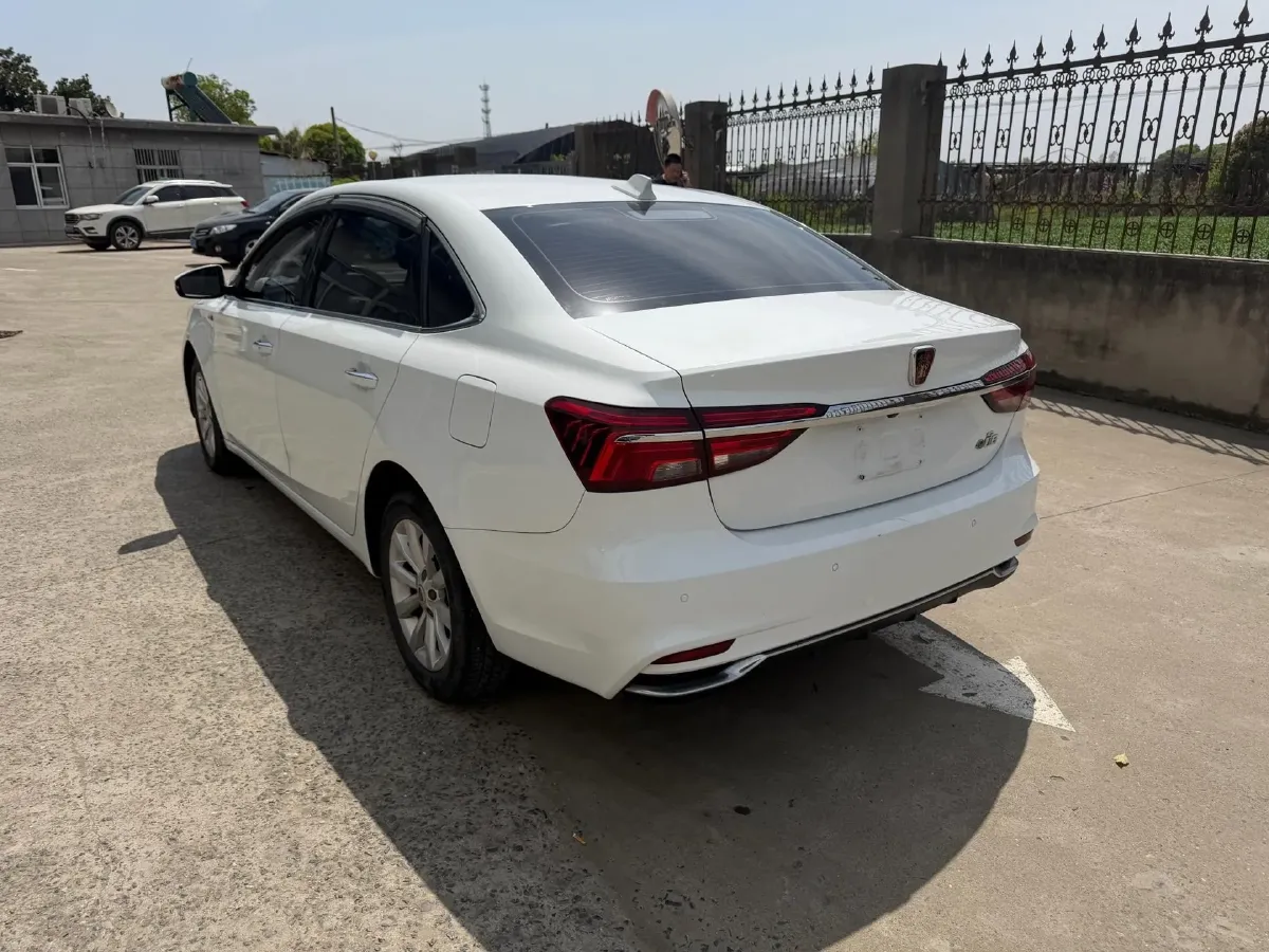 2017 Roewe i6 1.0T 125HP L3 2AT PHEV,autocango,china used car exporter,china ev exporter,chinese used car exporter,chinese used ev exporter