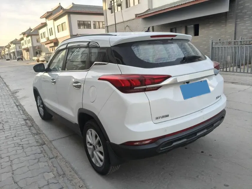 2019 BeiJing Auto X3 1.5T 150HP L4 CVT,autocango,china used car exporter,china ev exporter,chinese used car exporter,chinese used ev exporter