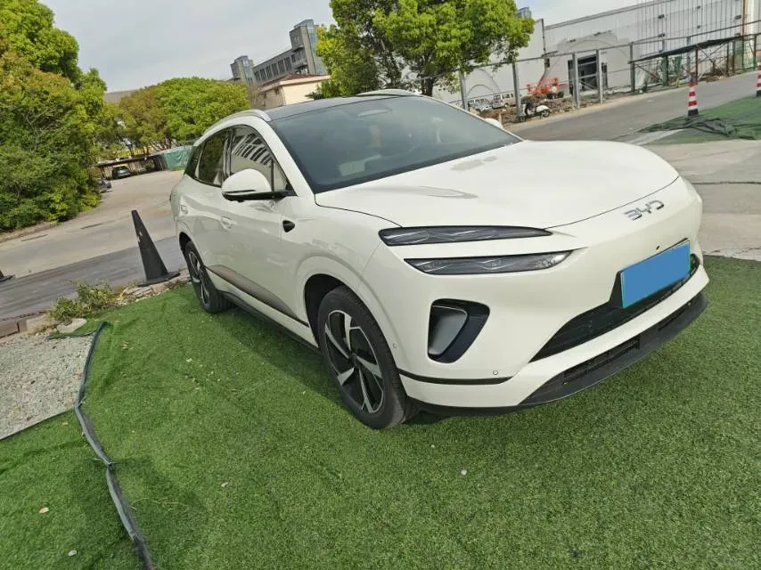 2025 LanDian E5 PLUS 1.5L 95HP L4 E-CVT PHEV,autocango,china used car exporter,china ev exporter,chinese used car exporter,chinese used ev exporter