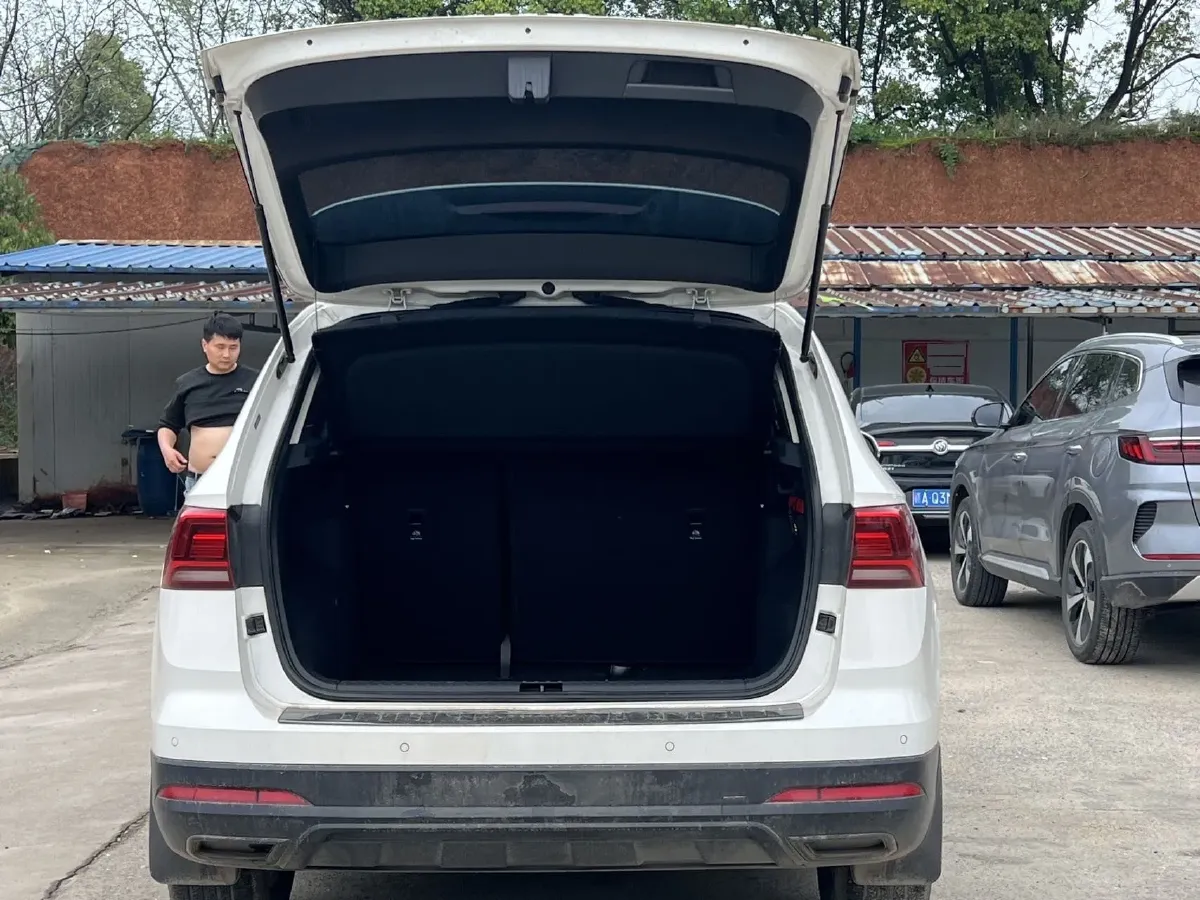 2021 Volkswagen Tharu 1.4T 150HP L4 7DCT,autocango,china used car exporter,china ev exporter,chinese used car exporter,chinese used ev exporter