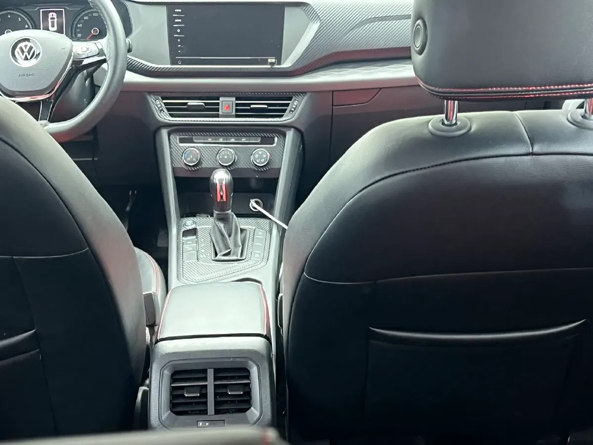 2021 Volkswagen Tharu 1.4T 150HP L4 7DCT,autocango,china used car exporter,china ev exporter,chinese used car exporter,chinese used ev exporter