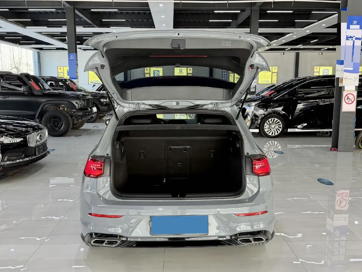 2023 Volkswagen Golf 1.4T 150HP L4 7DCT,autocango,china used car exporter,china ev exporter,chinese used car exporter,chinese used ev exporter