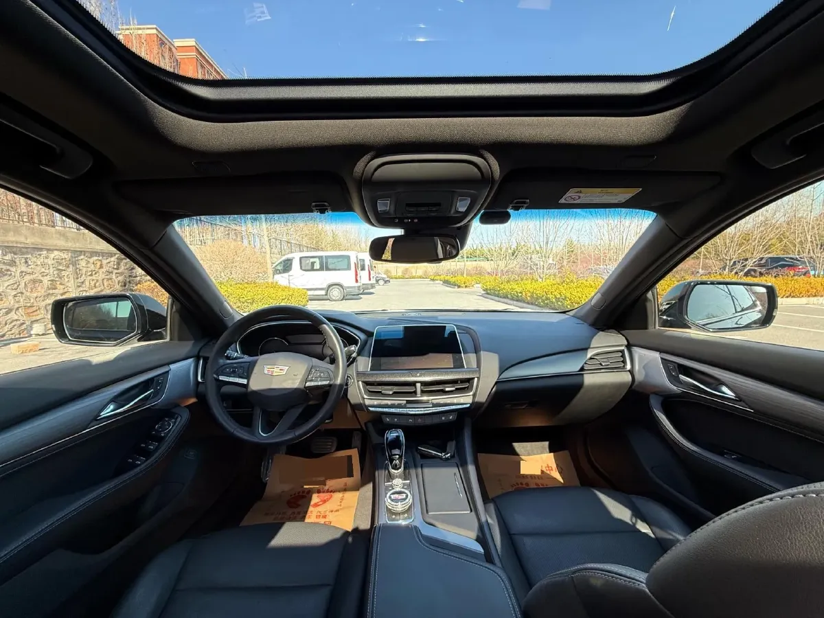 2023 Cadillac CT5 2.0T 237HP L4 10AT,autocango,china used car exporter,china ev exporter,chinese used car exporter,chinese used ev exporter