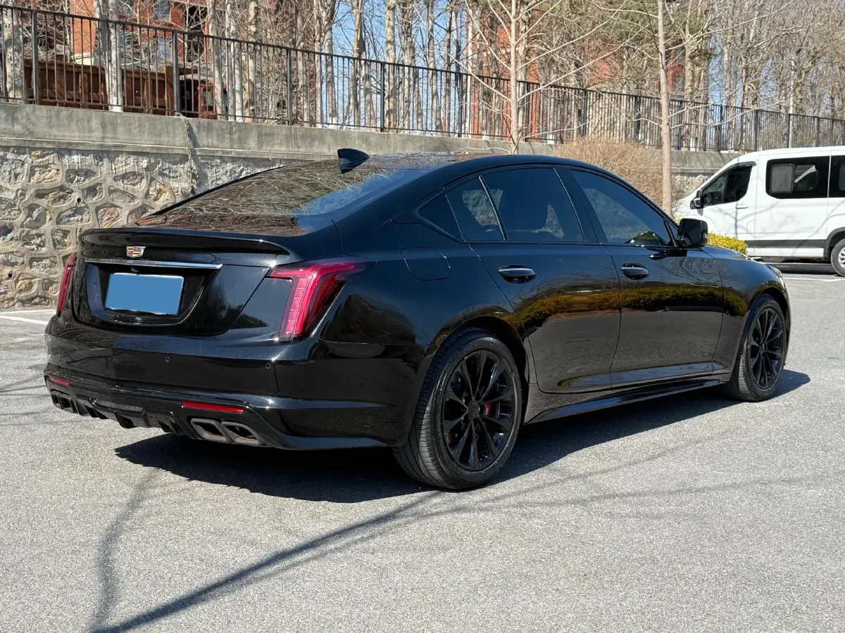 2023 Cadillac CT5 2.0T 237HP L4 10AT,autocango,china used car exporter,china ev exporter,chinese used car exporter,chinese used ev exporter