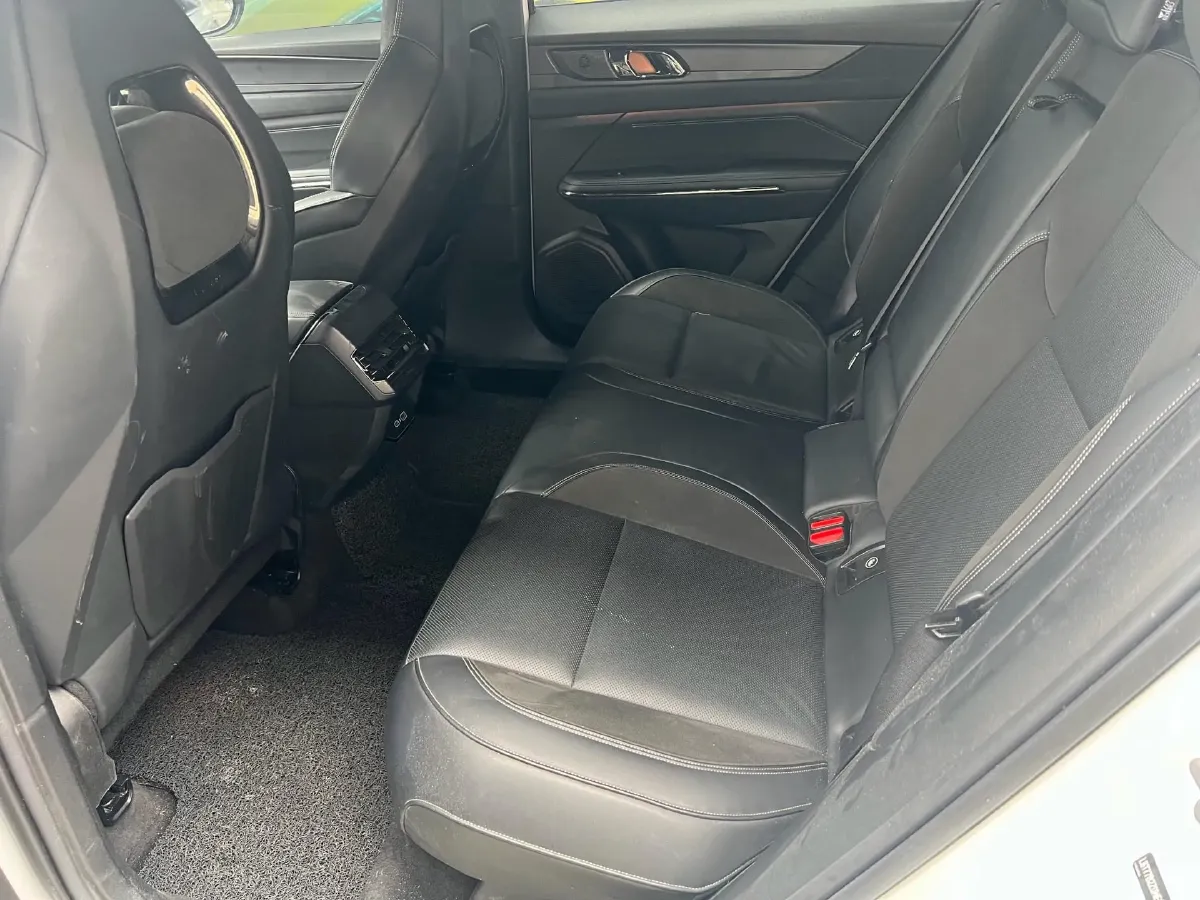 2023 LYNK&CO 08 EM-P 1.5T 163HP L4 3DHT PHEV 21.2KWH,autocango,china used car exporter,china ev exporter,chinese used car exporter,chinese used ev exporter