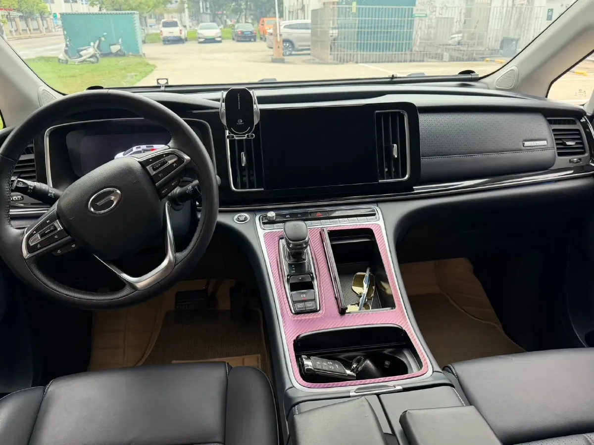 2023 GAC Trumpchi M8 2.0T 252HP L4 8AT,autocango,china used car exporter,china ev exporter,chinese used car exporter,chinese used ev exporter