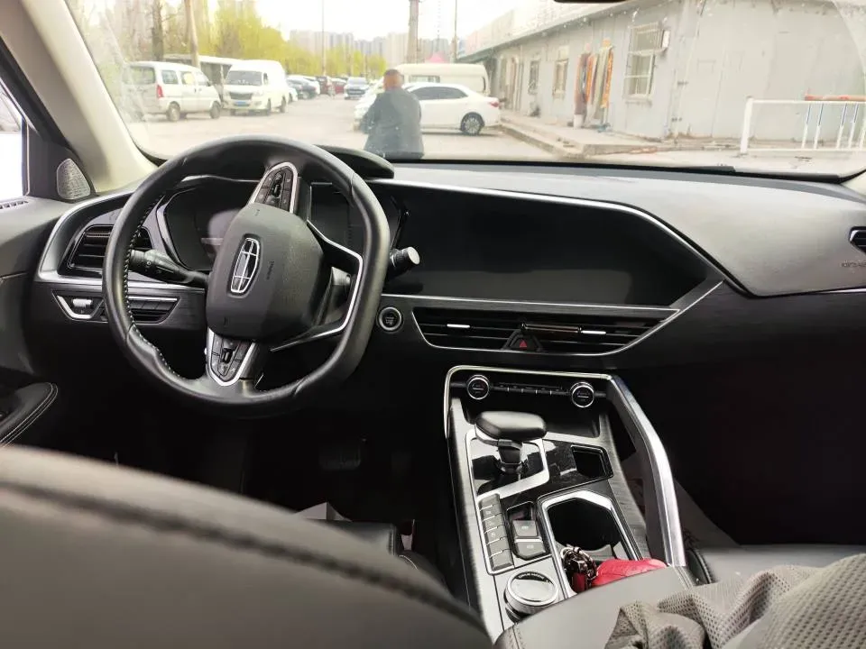 2020 Roewe RX5 1.5T 169HP L4 AMT PHEV 11.1KWH,autocango,china used car exporter,china ev exporter,chinese used car exporter,chinese used ev exporter