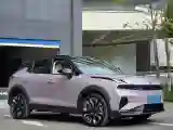2023 LYNK&CO 06 EM-P 1.5L 120HP L4 3DHT PHEV 19.09KWH